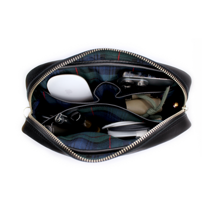 Estuche Organizador Heredero. Cuero Premium Negro, forro interior Verde Escocés.